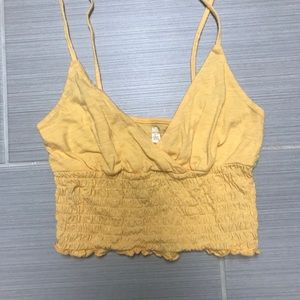 Super cute hello pacsun crop